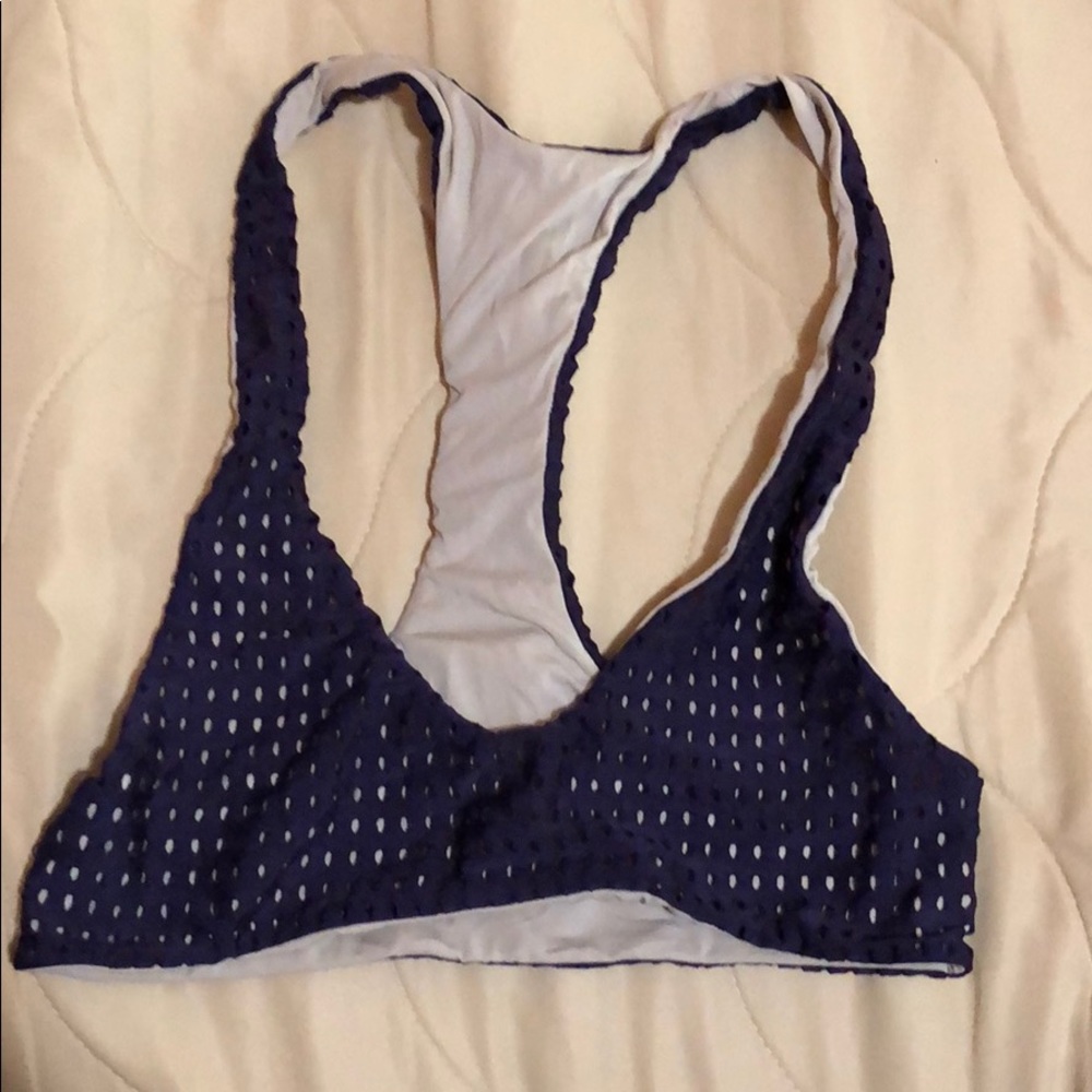 Acacia bikini top, mesh blackberry (dark purple)